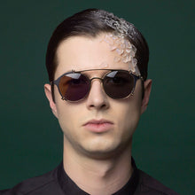 画像をギャラリービューアに読み込む, MM-0027 Sunglasses : broken Lens