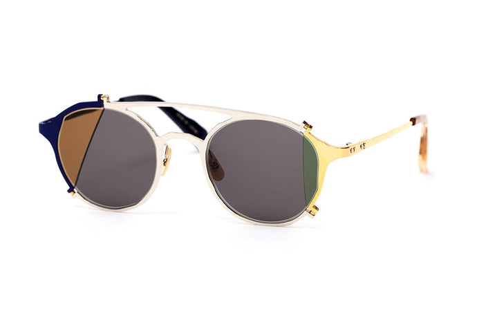 MM-0027 Sunglasses : broken Lens